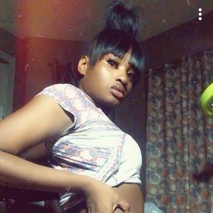 Meet your Posher, Carnesha